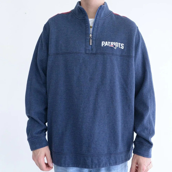 Tommy Bahama New England Patriots Navy Blue Reversible Half Zip Pullover Sweater - Picture 1 of 11